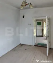 Casă tradițională renovabilă, cu 2077 mp teren, sat Viș 