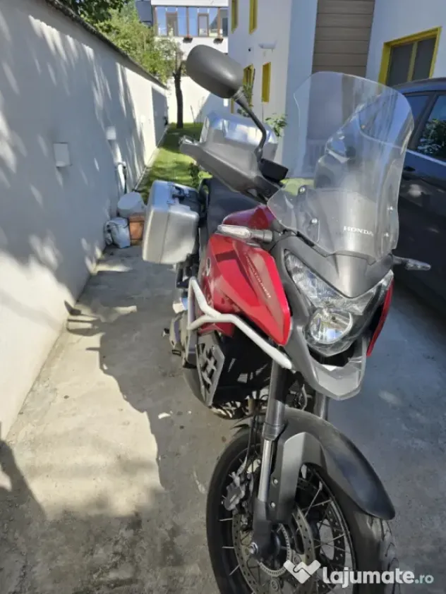 Motocicleta Honda VFR1200XD 2014