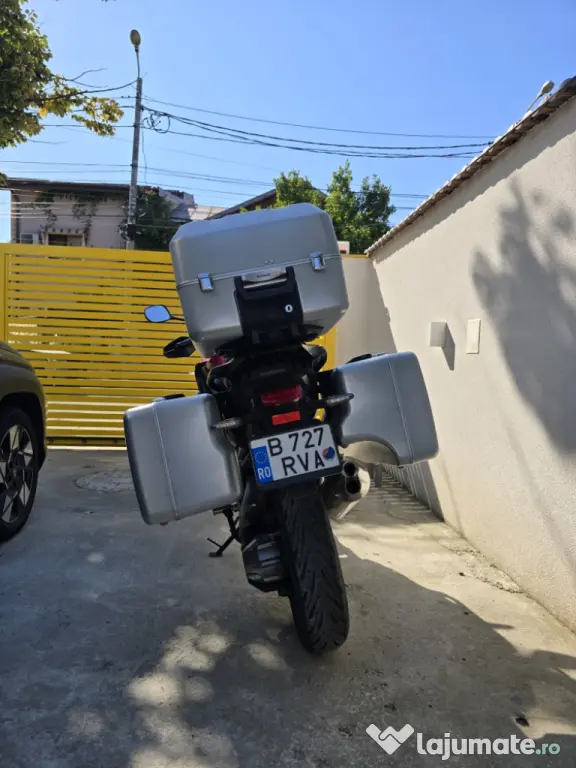 Motocicleta Honda VFR1200XD 2014