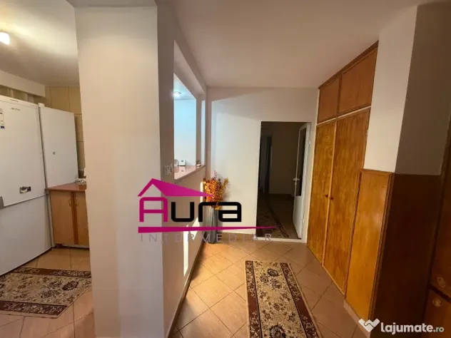 Inchiriez apartament 3 camere cartier E3