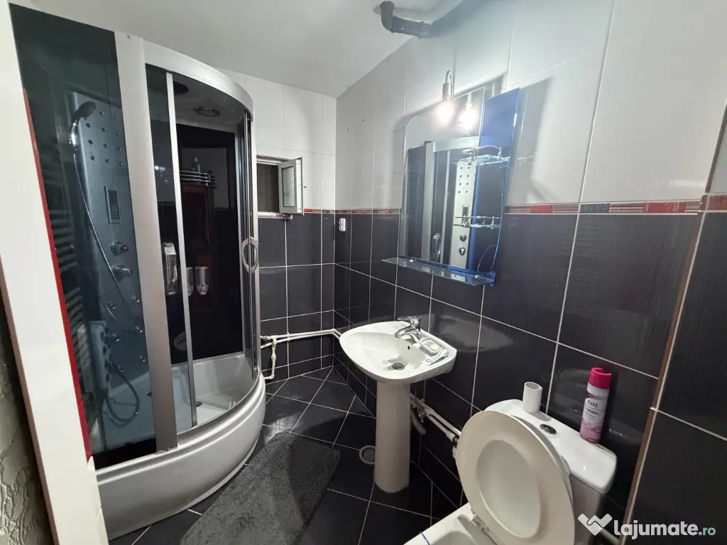 Apartament 3 camere,zona E3,etaj 3