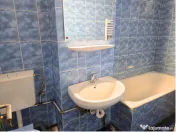 APARTAMENT 2 CAMERE, ETAJUL 1, LANGA LAHOVARI