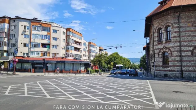 APARTAMENT 2 CAMERE, ETAJUL 1, LANGA LAHOVARI