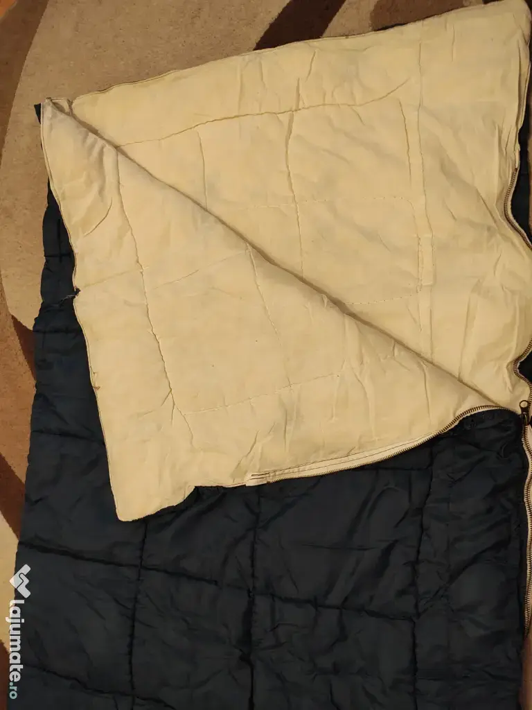 Sac de dormit ideal pt. camping