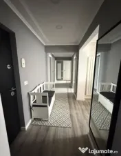 Apartament de vanzare Decomandat ,3 camere 65 mp , zona Mar 