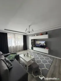 Apartament de vanzare Decomandat ,3 camere 65 mp , zona Mar