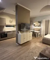 Studio premium de închiriat – 40 mp – grădină privat? 