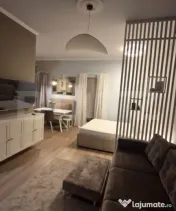 Studio premium de închiriat – 40 mp – grădină privat? 