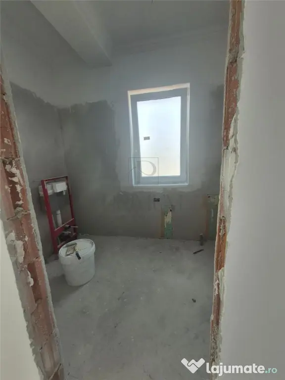 Duplex parter - 2 dormitoare - zona foarte buna