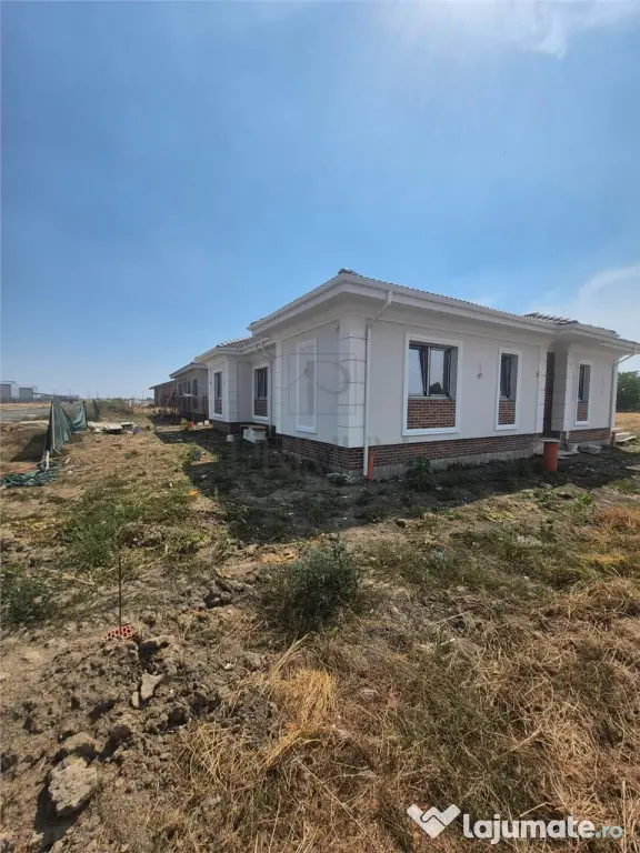 Duplex parter - 2 dormitoare - zona foarte buna