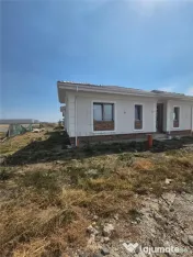 Duplex parter - 2 dormitoare - zona foarte buna 