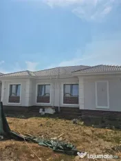 Duplex parter - 2 dormitoare - zona foarte buna 