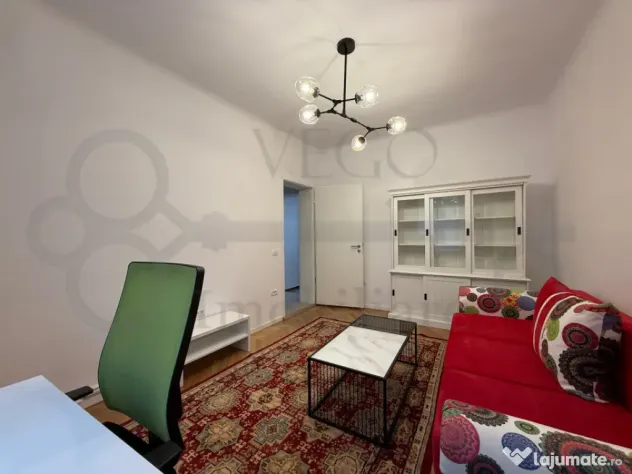 2 camere decomandate, opțional garaj, aproape de Pta Cipari