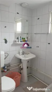 Apartament de inchiriat 