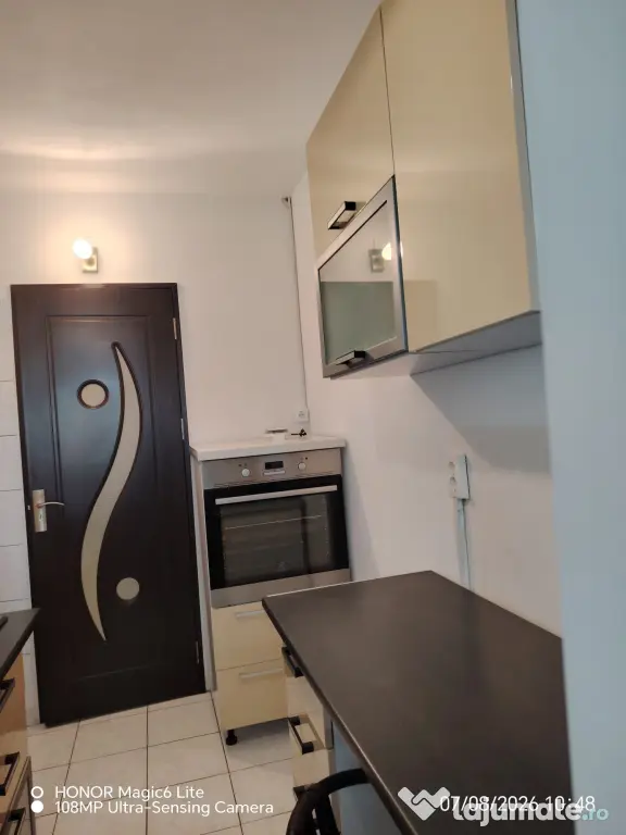 Apartament 3 camere de închiriat Bartolomeu