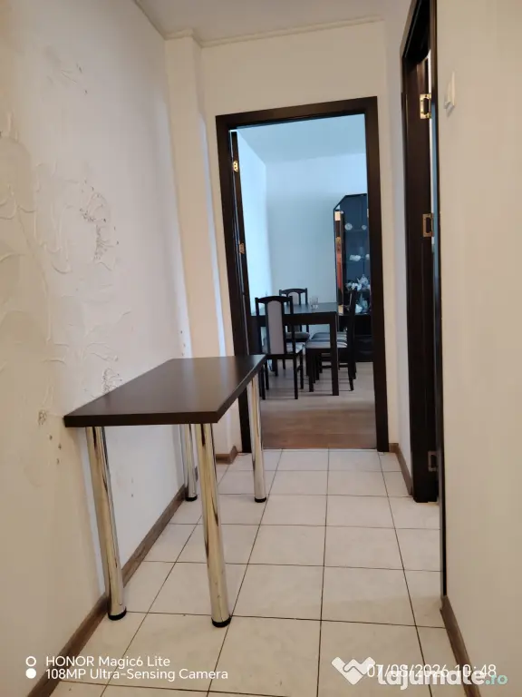 Apartament 3 camere de închiriat Bartolomeu
