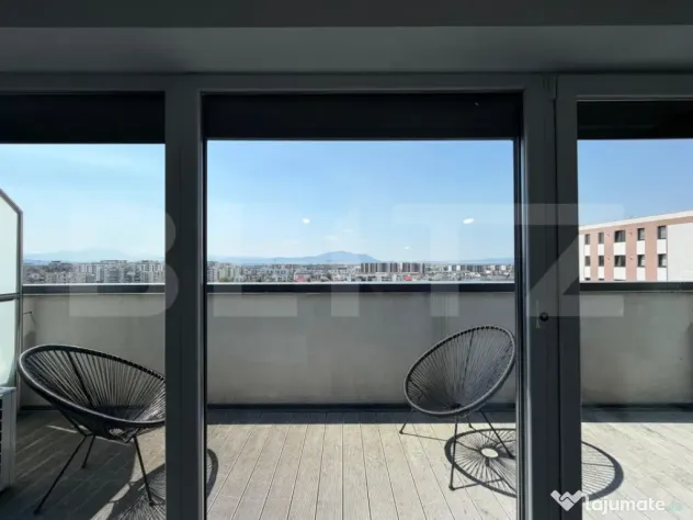Apartament duplex 4 camere de închiriat — Tractorul-Cores