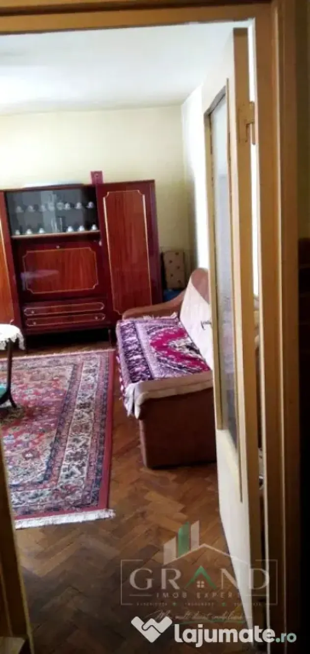 4 CAMERE | DECOMANDAT | 2 BĂI | 2 BALCOANE | PARCARE | MINE