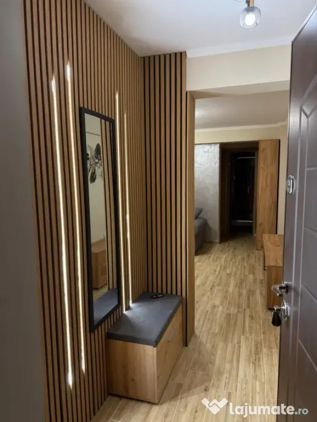 inchiriez apartament ultracentrall