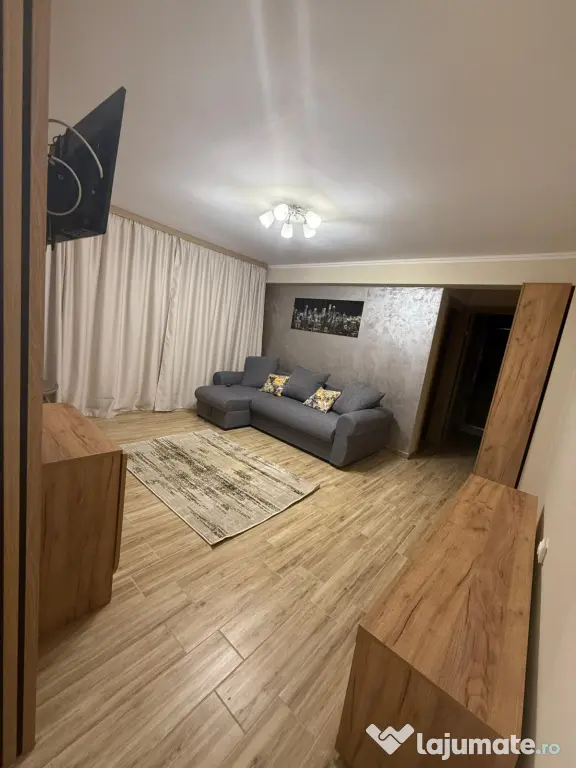inchiriez apartament ultracentrall