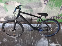 vând bicicleta hardtail btwin