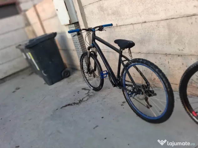 vând bicicleta hardtail btwin