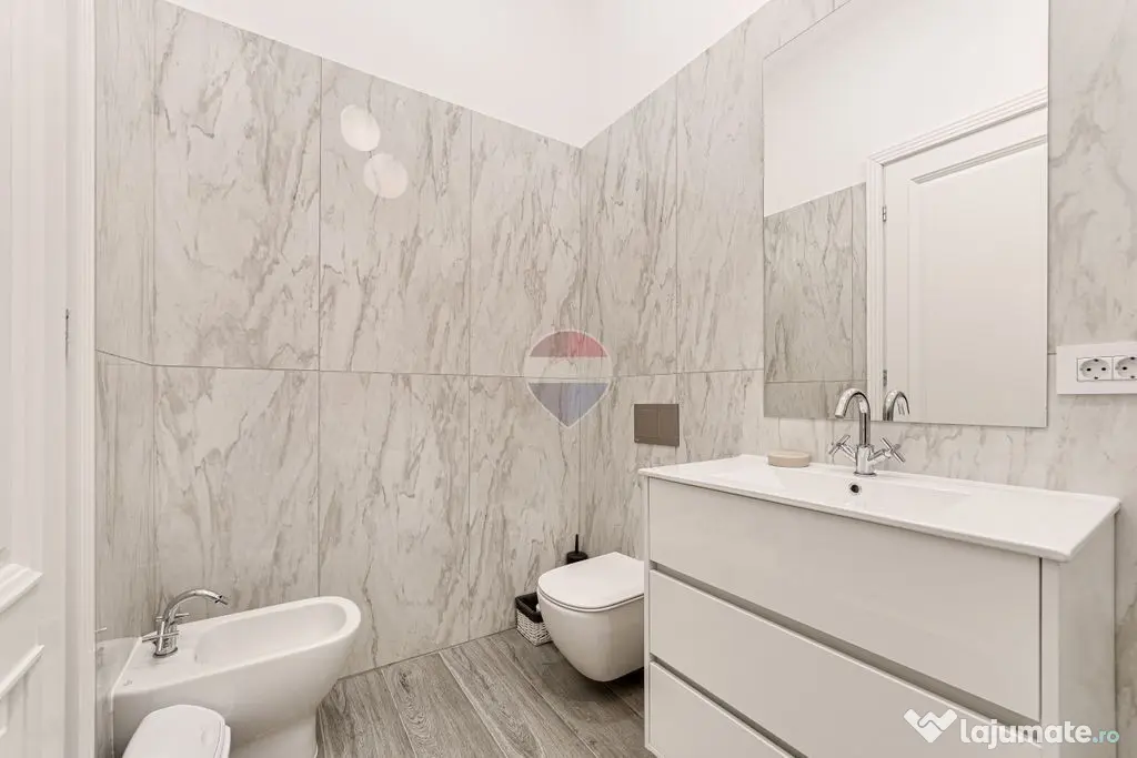 Apartament- Armonios-Spatios 3 camere- zona Ultracentral ... - Arad (Arad)
