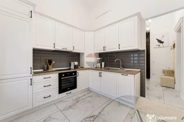 Apartament- Armonios-Spatios 3 camere- zona Ultracentral ... - Arad (Arad)