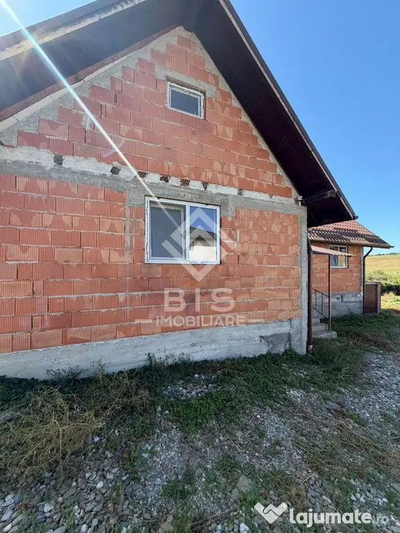 CASĂ DE VÂNZARE – STR. TÂRPIULUI, BISTRIȚA - Bistrita (Bistrita-Nasaud)