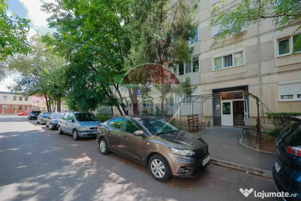 Birouri de închiriat zona Rogerius, Dotari Premium, Parter - Oradea (Bihor)