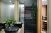 Birouri de închiriat zona Rogerius, Dotari Premium, Parter