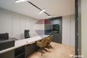 Birouri de închiriat zona Rogerius, Dotari Premium, Parter
