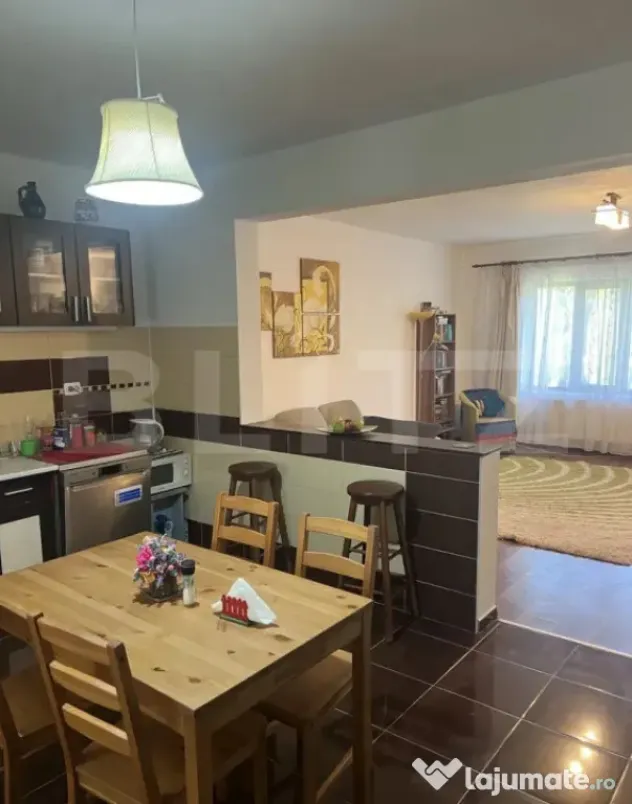 Casa/Vila de inchiriat - Iasi (Iasi)
