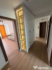 Apartament 3 camere de închiriat zona Complex Maramuresu/ M 