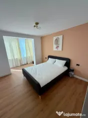 Apartament 3 camere de închiriat zona Complex Maramuresu/ M 