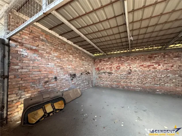 Spatiu comercial 225 mp: depozitare, productie,service auto, - Targu Mures (Mures)
