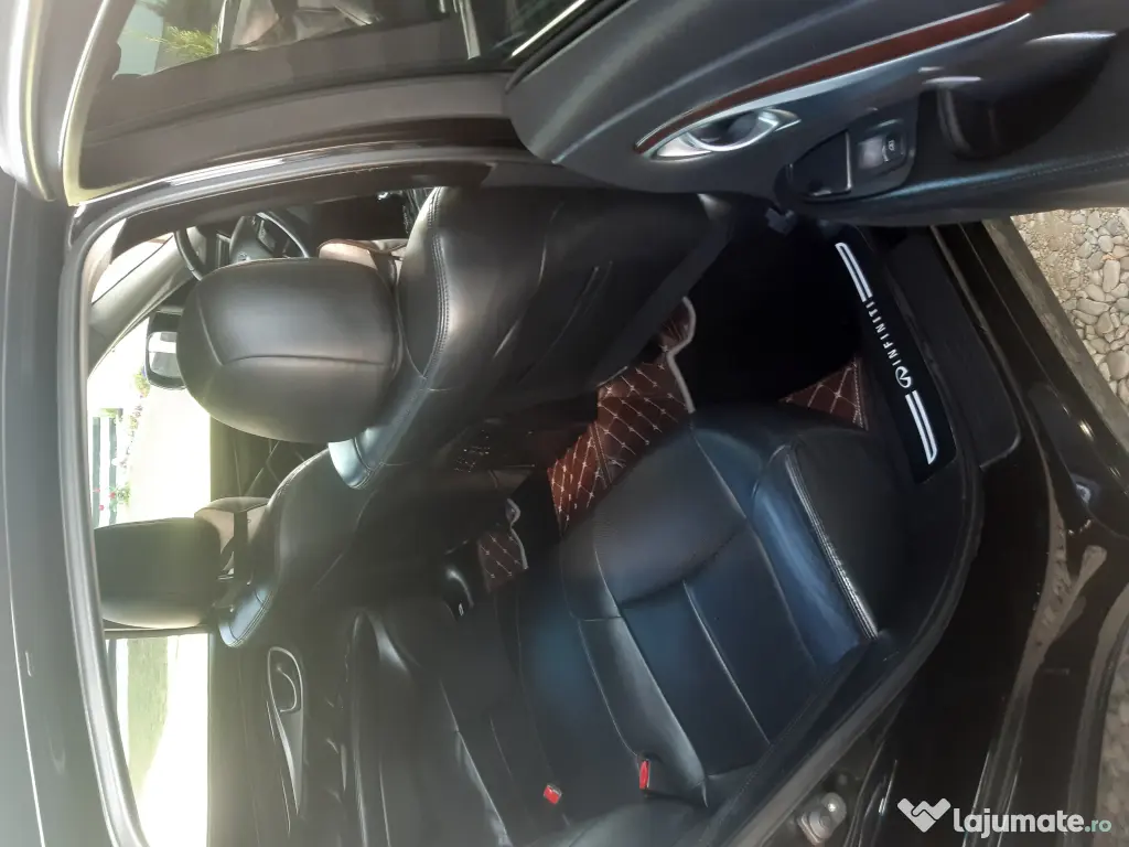 Infiniti Q70 | 2016 | 2.2 Diesel (170 CP) | 226.000 km | Automat | Camere 360°