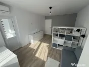 Timpuri noi tineretului piscului etaj 8 