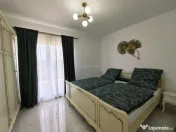 Apartament cu 3 camere si curte de 