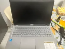 Laptop Asus A516KA-ca nou, cu incarcator si cutie-garantie pana in Noiembrie2026