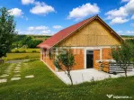Constructie la rosu si teren 1000 mp, Zapodeni, Vaslui