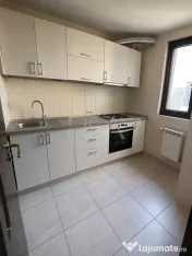 Apartament 3 Camere | Râul Doamnei 1 minut de metrou | Balc