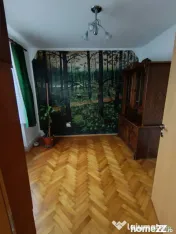 Apartament 4 camere, etaj 4/4, cu acoperiș – zona Sasar,