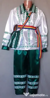 Costum popular pentru copii 8-9-10 ani ,165 lei 