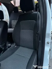 Dacia Logan 2011