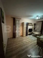 Apartament 2 camere, decomandat, parcare, zona Eroilor