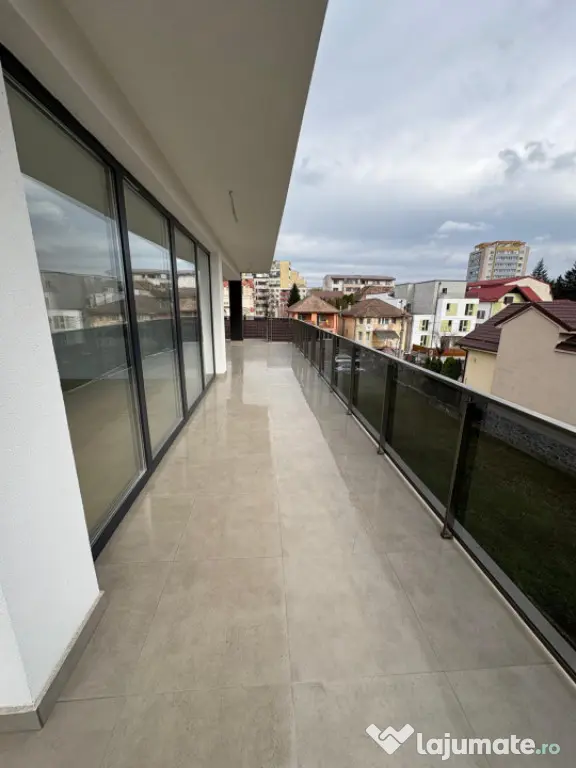 Vila 6 camere, 212MP+83MP Terasa, Zona Gheorgheni, Cluj - Cluj-Napoca (Cluj)
