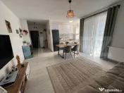 Apartament cu 3 camere, terasă, parcare și boxă - Complex