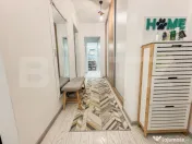 Apartament cu 3 camere, terasă, parcare și boxă - Complex