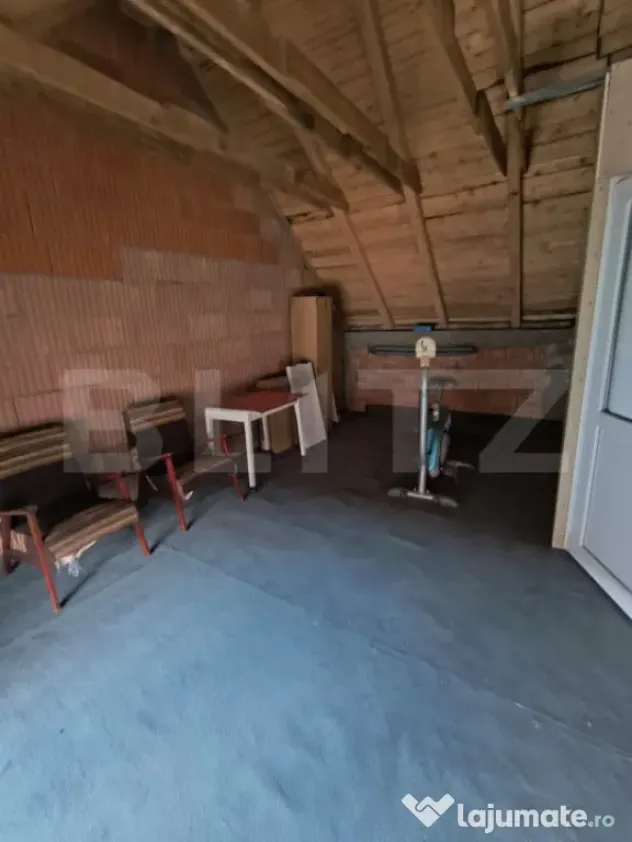 Apartament la casa de vanzare, 76 mp, zoan Codlea - Codlea (Brasov)